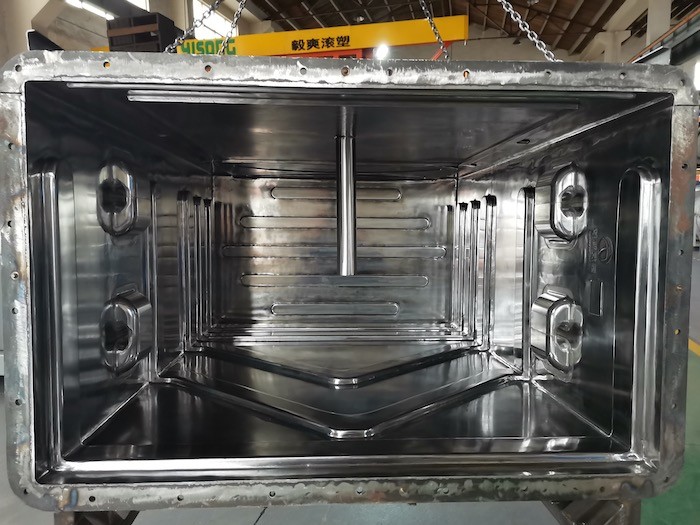 Специальный Roto Mold Maker Пластиковая лентовая тележка Ротационный процесс формования