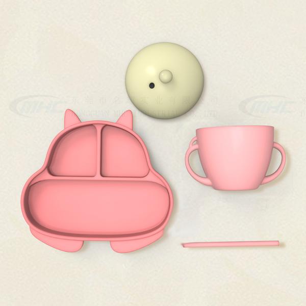 Customizable Animal Squirrel Silicone Feeding Set for Children 6 Months and Older