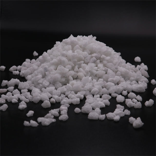 Sandblasting White Fused Aluminum Oxide Powder F80 with High CaO Content and Purity