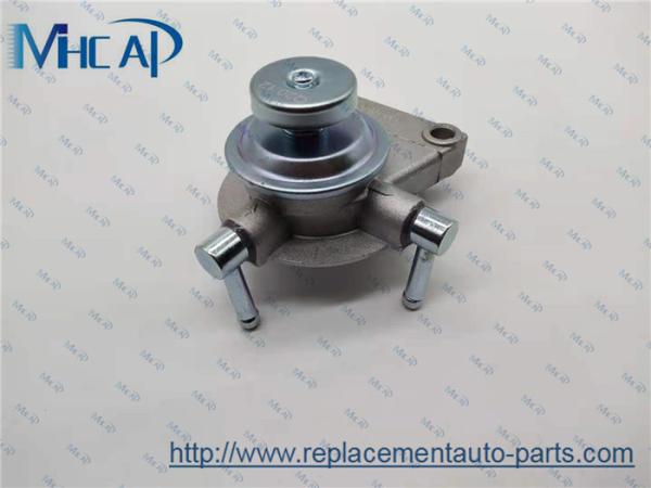 23301-67050 as peças automotivos abastecem o tampão Assy For Toyota da bomba do filtro