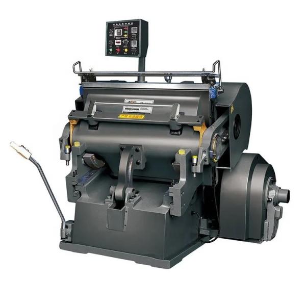 Excelente caixa manual de tela plana máquina de corte a moagem de cartão com tensão de 380 V