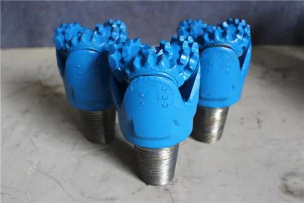 8 1/2 Special Steel Tooth Bits , Oil Drill Bit and Water Well drill bit For Energy Mining
