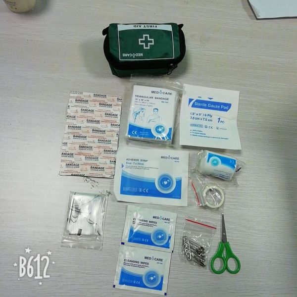 Комплект первой помощи для путешествий Комплект первой помощи для экстренных случаев