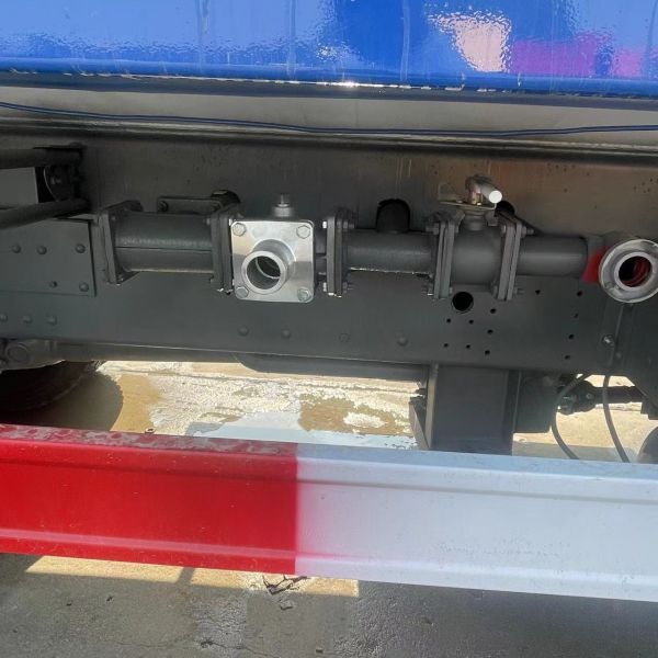 High pressure road sweeper Water Tank Truck for Travel Trailer from SINOTRUK howo 6x4