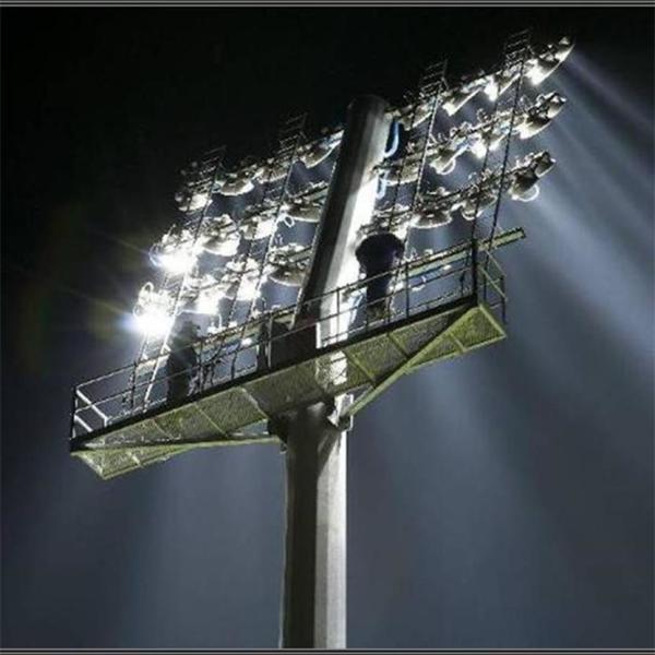 Coluna exterior de pólos claros de inundação da iluminação com o pó do HDG revestido