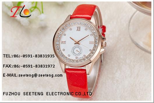 Classic charming watch ladies  watch with rose gold alloy case and gunuine leather band