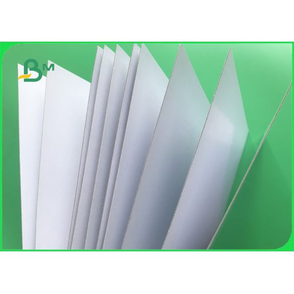 Повторно использованная покрытая белая двухшпиндельная доска с задней частью белизны для паковать