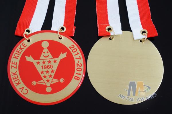 Printing Full Color Epoxy Carnival Metal Award Medals With Red / White Strip Ribbon