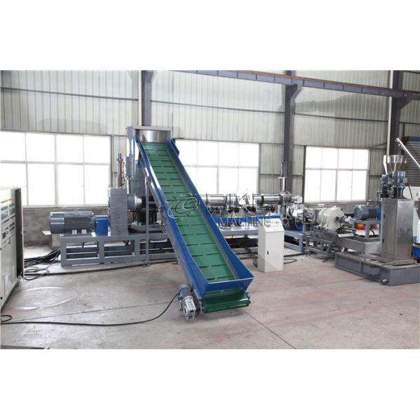 Хлопья PP PE пластиковые делая сумку машины 200kg сплетенную h повторно используя машину