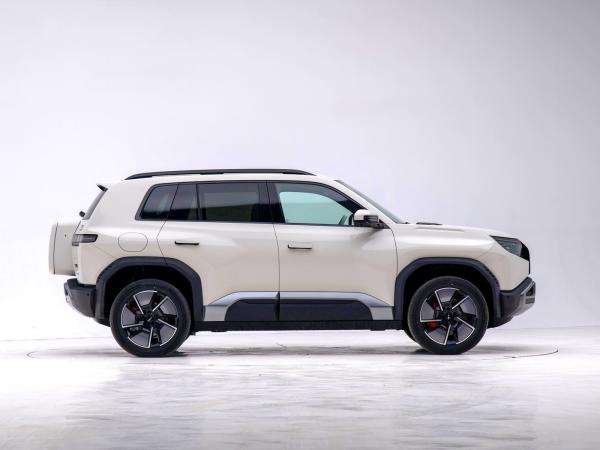 Expédition personnalisée Vessel rapide fabriqué en Chine équation Titane 3 EV 5 sièges EV nouvelle voiture