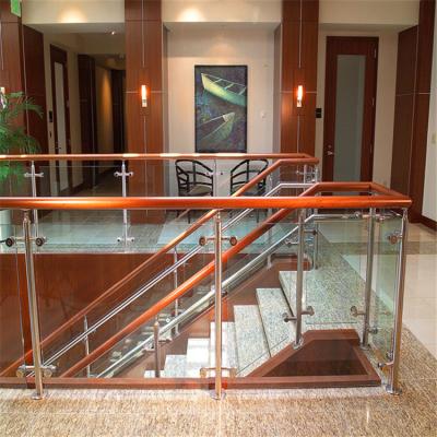 Trilhos de vidro modernos da balaustrada de TESIA para a escadaria do terraço da plataforma do balcão do apartamento