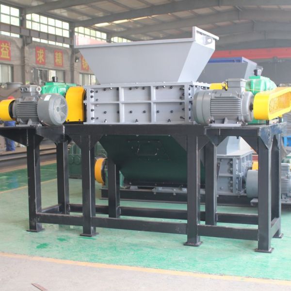 Multi-Function Shredder for Plastic Wood Rubber Tyre Scrap Metal Recycling