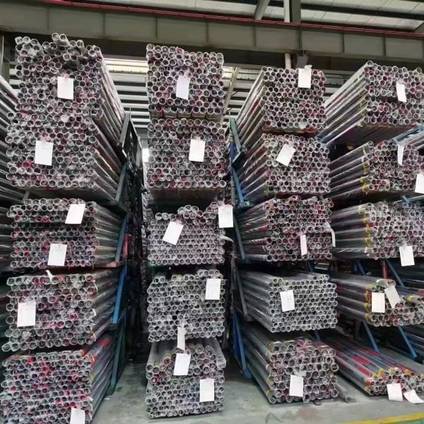 Обожженный вокруг нержавеющей стали 304 сварил трубу с БА финиша фольги PVC ярким