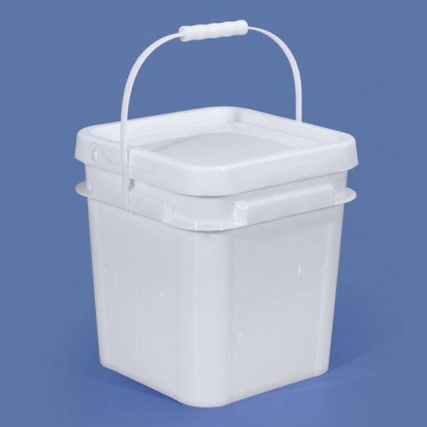 Square Plastic Bucket With Lid