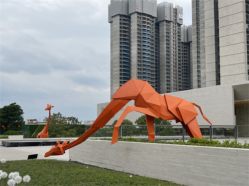 Cycling Race Outdoor Garden Sculptures Multicolor Handmade For Theme Park