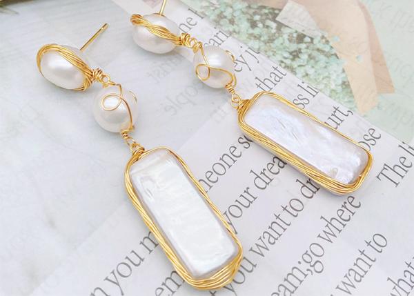 New Women Pearl Earrings Delicate Two-sided Baroque Pearl Earring for Women Shell Earring Girl Gifts Jewelry Wholesale