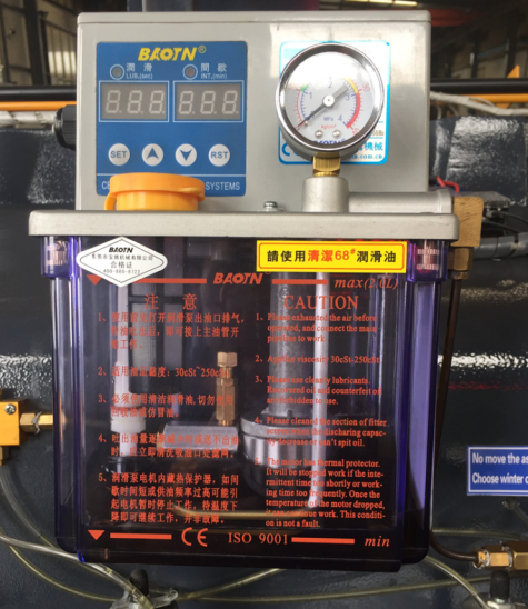 Пластиковая пленка упаковки Руководство Прессовка и режущая машина для бумаги картонной коробки