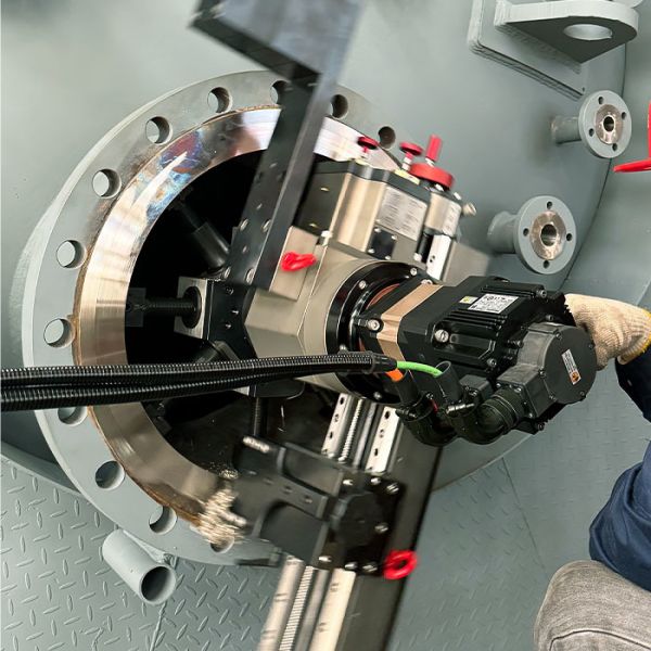 FI40 Heavy-Duty Internal Flange Facer : The 6 to 40 Versatility Specialist