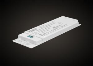 Super Slim du conducteur 24VDC de 48W IP44 LED avec la certification de TUV
