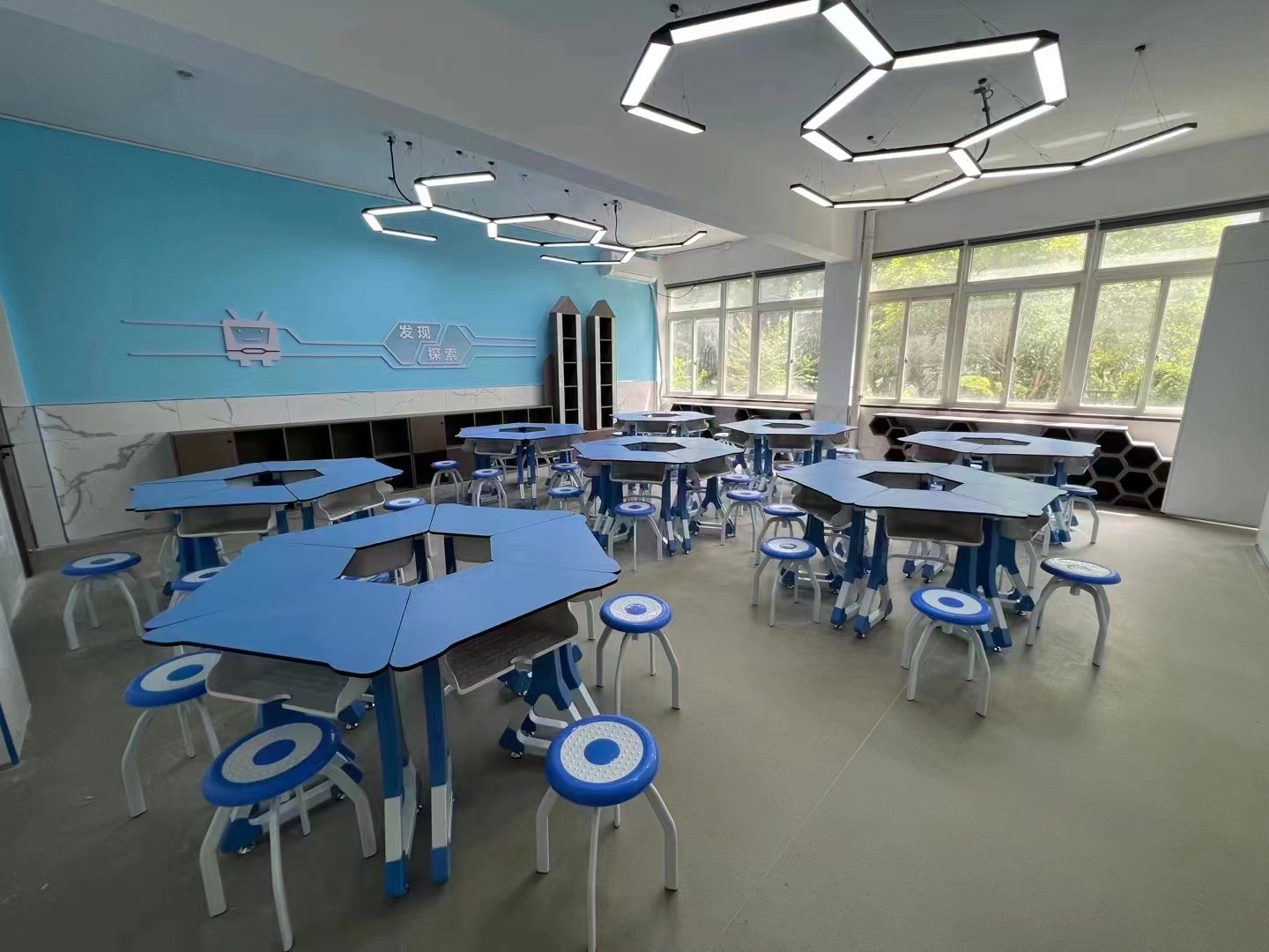 Aluminum-Plastic Classroom Lab Table Modern Science Lab Table Heavy Duty
