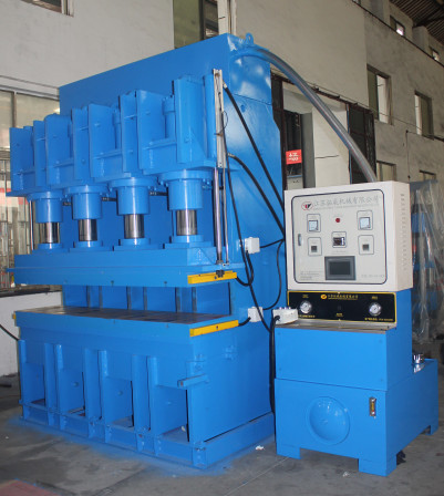 Upper Pressure Vulcanizing Press Machine Table 2000X500mm Automatic Pressure , Exhaust