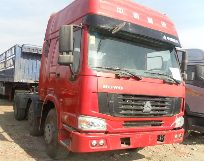 Тележка SINOTRUK HOWO LHD 6X4 Euro2 336HP ZZ4257N3241W трактора