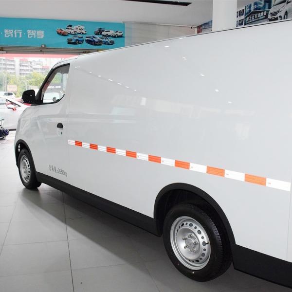4500*1780*1898 Size Saic Maxus Electric Van 303KM Refrigerated Cold Room Van Truck Maxus T60 Parts Ningbo Secand Hand Ev Suv Cars