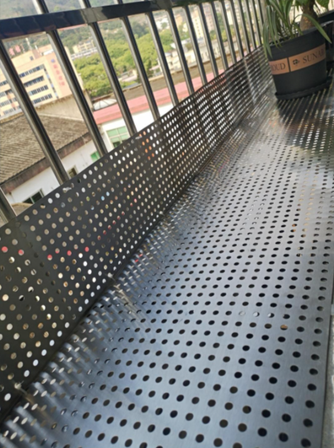 Architectural Perforated Wire Mesh Panel For Façade Cladding And Sun Control