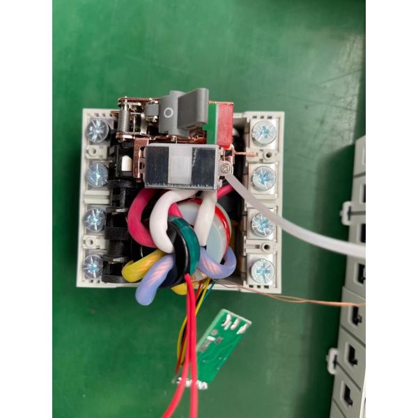 4 участок 40A 10KA 30mA GB/T 22794 автомата защити цепи 3 поляка RCCB