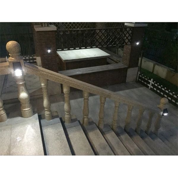 LED Solar Motion Sensor Wall Light for Family 4v 0.33w Wall Mount 6000K Color Temperature