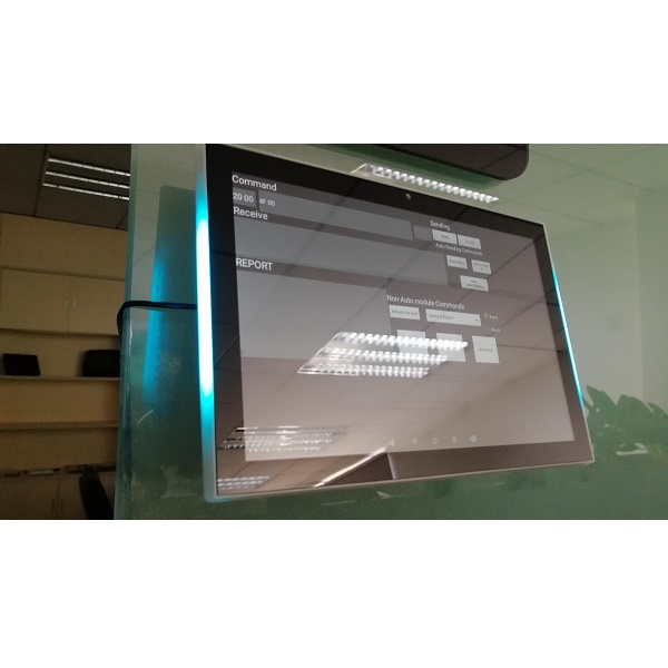 SIP Intercom Android POE Tablet With Inwall Mounted SIP Intercom For Home Automation