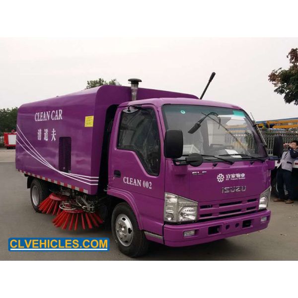 Diesel ISUZU Road Sweeper Truck 2000L Water Tank 3000L Sewage Dusty Tank