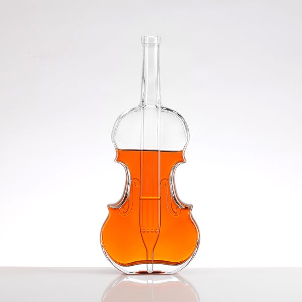 500 ml de vodka com cortiça, eleva a tua reputação e vendas.