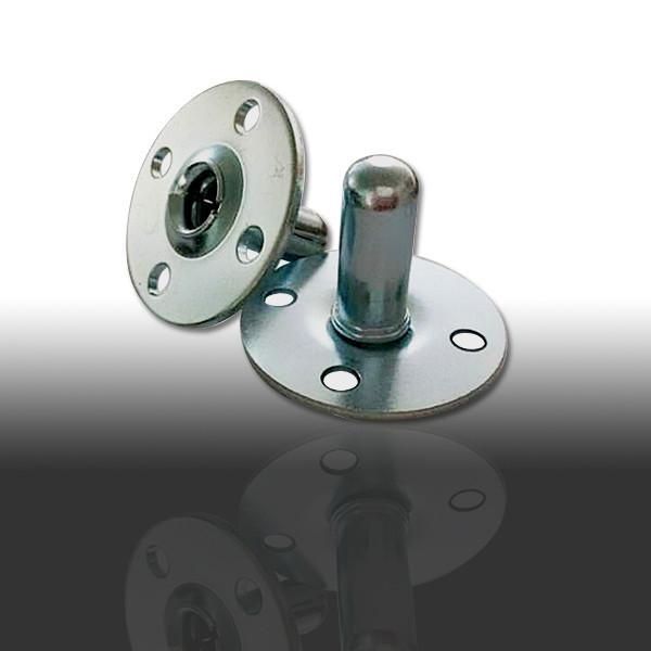 Genuine Fender Amplifier 2 Plug-in castor with socket, zinc plating.