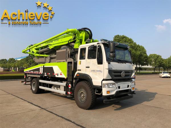 38X-5RZ recondicionou o caminhão usado ZOOMLION Sinotruk Howo 4x2 da bomba concreta
