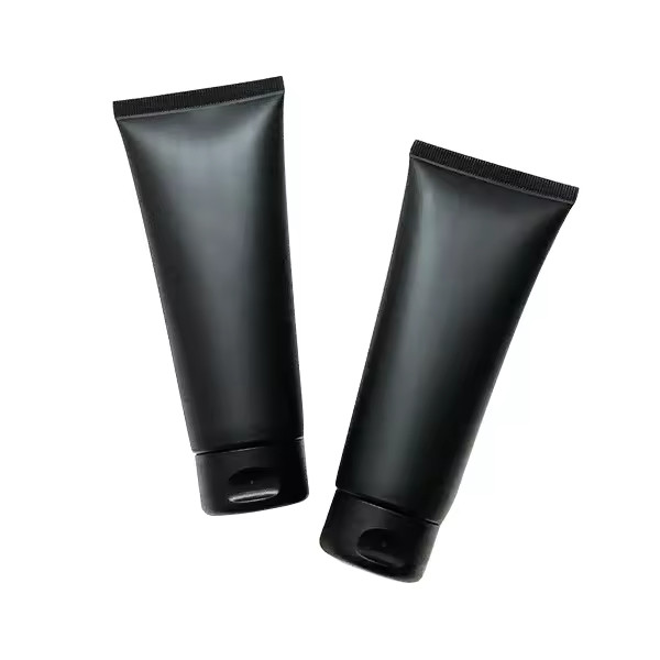 Tuyaux cosmétiques PE Emballage 50g Tuyaux cosmétiques mous Noir Pour le gommage du visage Crème hydratante