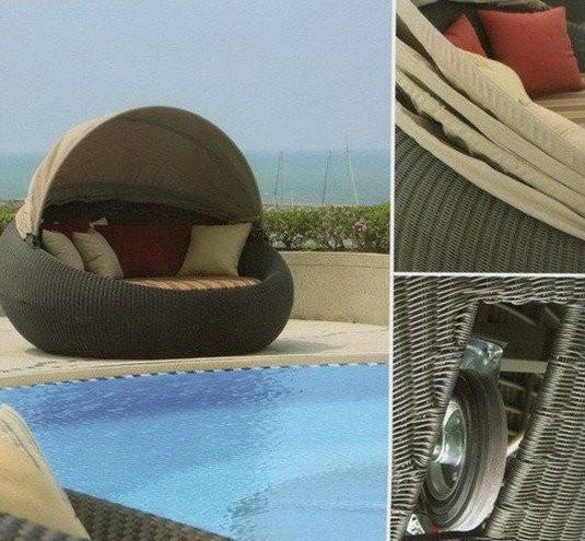 Outdoor Rattan Daybed , Hand-Woven All Weather Round Sun Bed