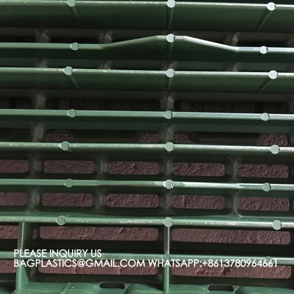 New 400*600mm Plastic Slat For Farrowing Sow Floor Farms Cast Iron Slat Floor Crate