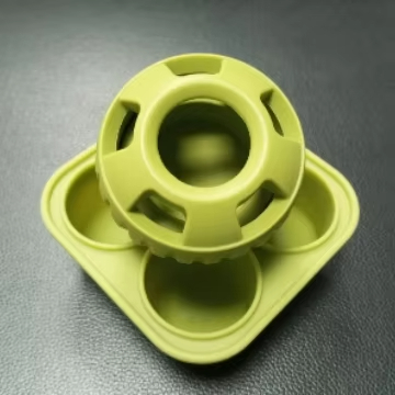 Refillable Slow Feeder Dog Ball Rubber Dog Food Ball Toy Durable