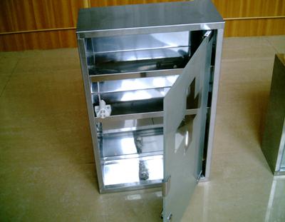 2017 compartment wall Container label Metal layer Stainless Steel Medical box Metal Box/medicine Chest Portable Medication Lock