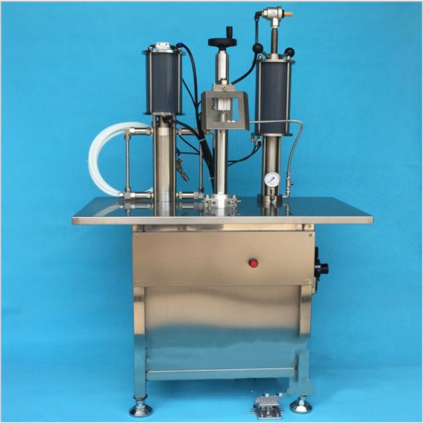 Semi Automatic Aerosol Body Spray Cans Filling Machines 1200 -1600cans / Hour