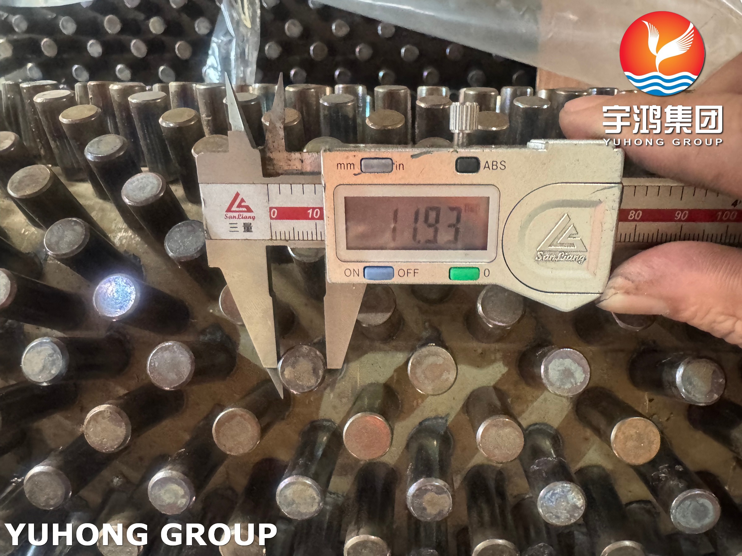 Studded Tubes Finned Tubes Alloy Steel ASTM A335 P9 For 500℃ Working Temperature