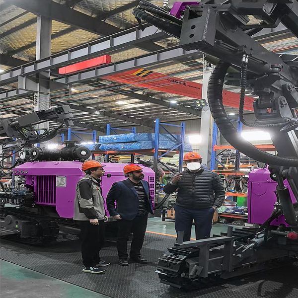 Top Hammer Drilling Machine High Efficiency Blast Hole Drill Rigs Portable Small Drilling Rig