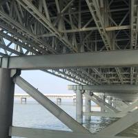 Ponte en acier plaqué zinc Bailey conception modulaire 7,35m 4,2m largeur
