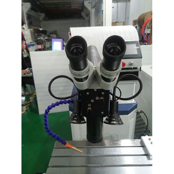 300W 400W Metal Mould Repair Handheld Yag Fiber Laser Welding Machine