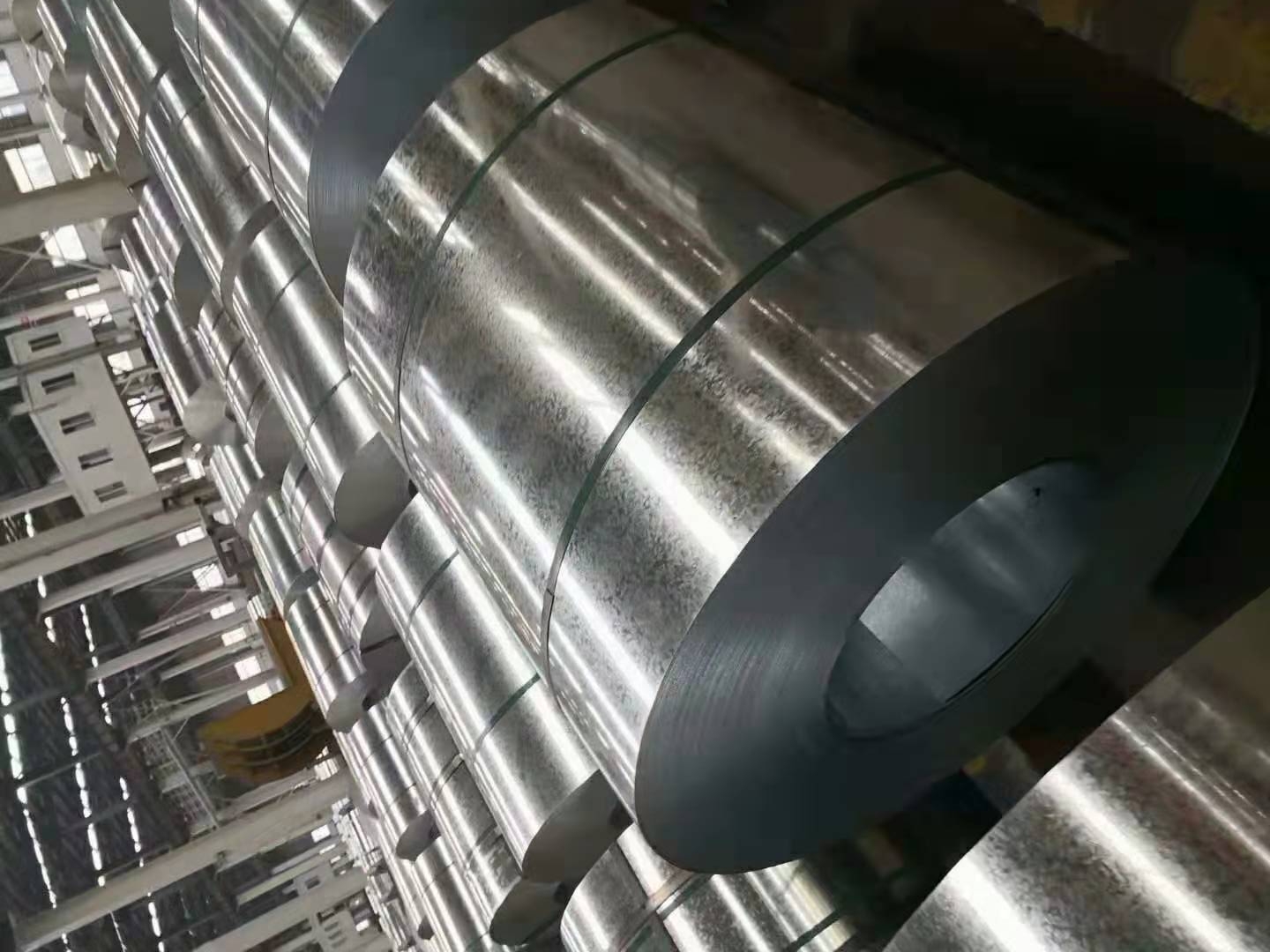 Основной горячий окунутый гальванизированный стальной GI катушки Q195 гальванизировал сталь в катушке