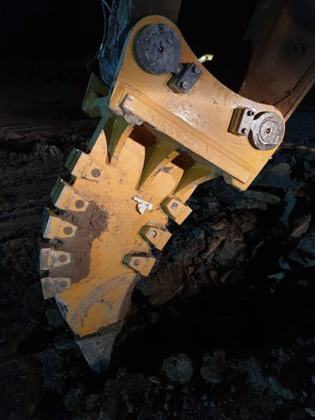 Custom Heavy Duty Ripper for 21 Tons Heavy Duty Rock Arm For Excavator SY500 SY550 EC480 in Malaysia Indonesia