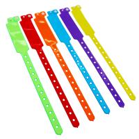 2000 pulseras de PVC de vinilo personalizadas en un cartón