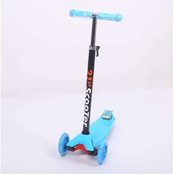Light-Up 4 Wheel Skate Kick Scooter For Adults Extra Wide Deck Folding Kids Scooter