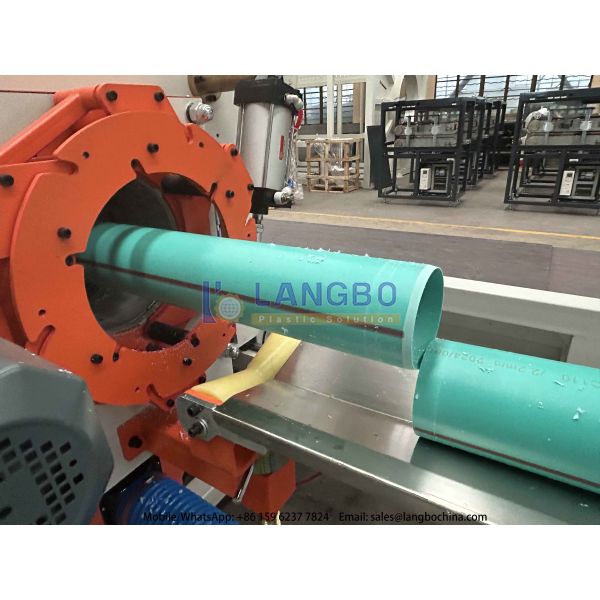 Conduit d'irrigation agricole en PVC plastique, tuyau d'arrosage de jardin, tuyau ondulé et machine de fabrication par extrusion